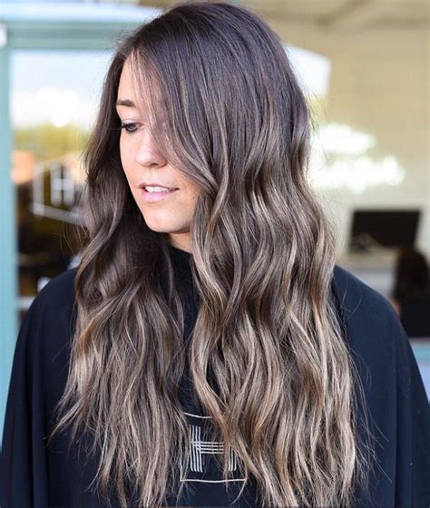 balayage hair color for brunettes.